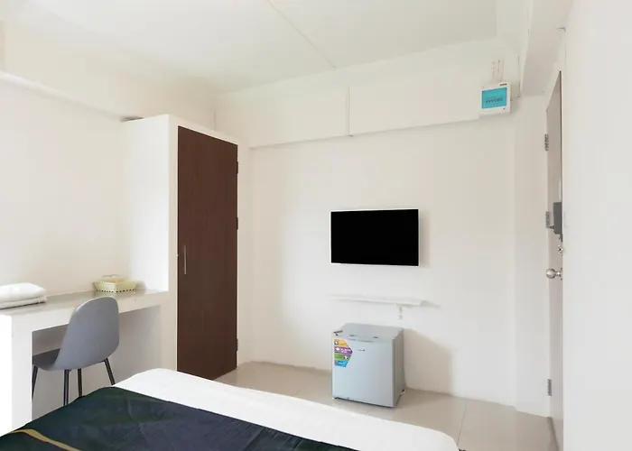 Rq Suvarnabhumi Airport By Collection O 3*